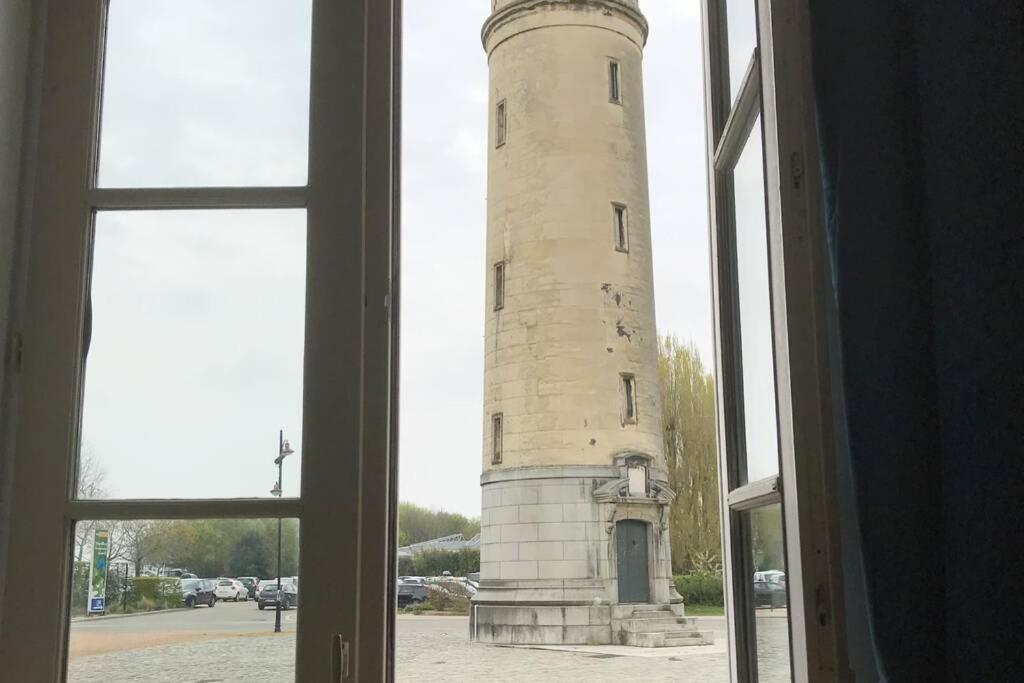Au Pied Du Phare... Apartment Honfleur Exterior photo